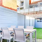 Vakantiehuis Tintin A La 4 Star For Families & Friends Oostende