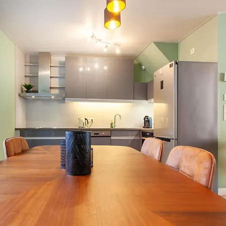 Tintin A La 4 Star For Families & Friends Holiday home