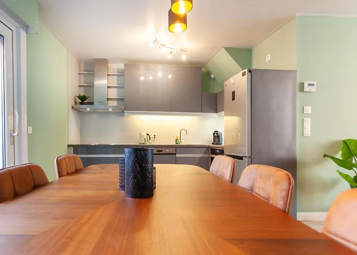 Tintin A La 4 Star For Families & Friends Holiday home