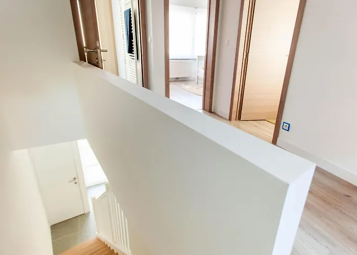 Tintin A La 4 Star For Families & Friends Holiday home *